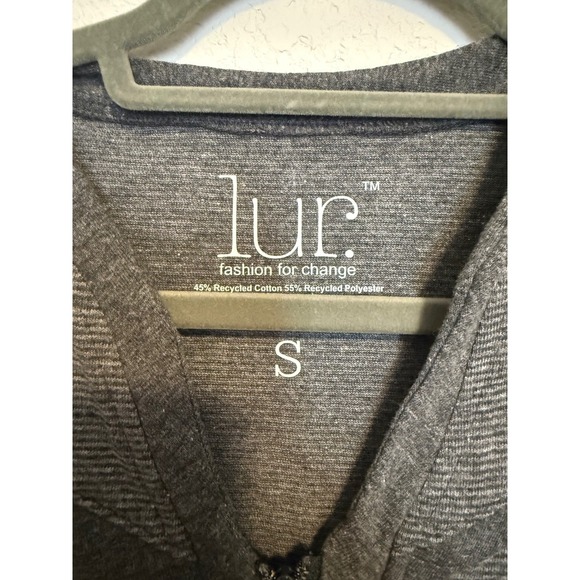 Lur Fashion for Change Gray Striped Zip Up Tunic‎ Top Small - Picture 3 of 6